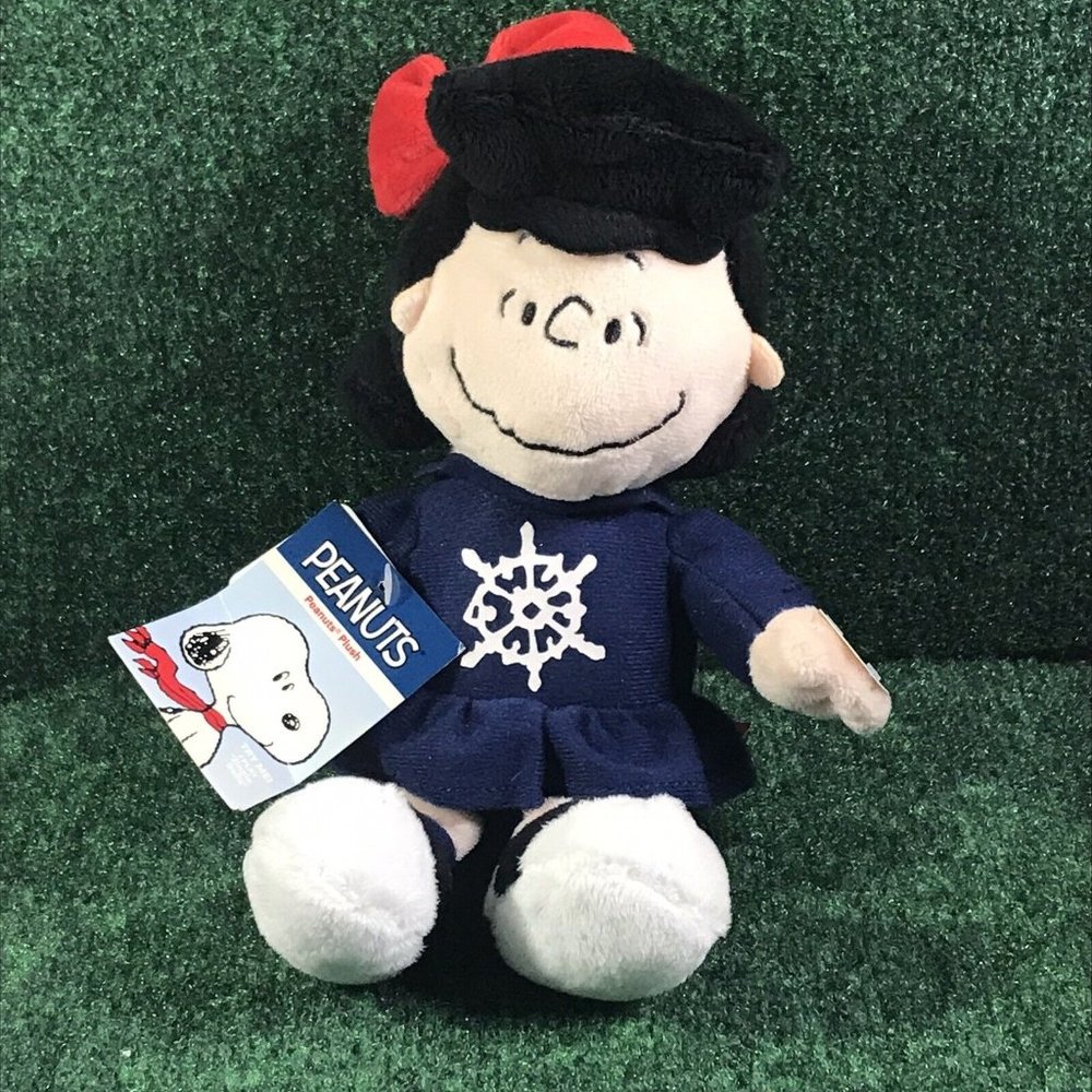 Peanuts Lucy MUSICAL Charlie Brown CHRISTMAS  9" Plush Stuffed NEW